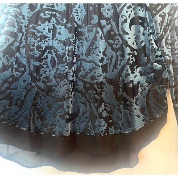 Simply Vera Wang Burnt Out Velvet Chiffon Tunic Blouse Blue Black Trim Pm Gothic - Picture 6 of 15